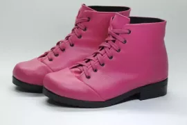 Bota Vegana Cadarço Pink        