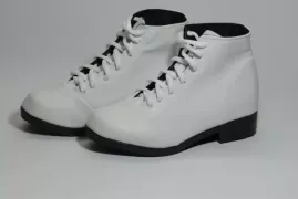 Bota Vegana Cadarço Branco                        