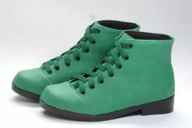 Bota Vegana Cadarço Verde         