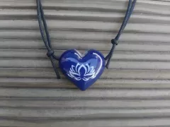Aromatizador Pessoal Coleção Símbolo Sagrado Flor De Lotus Modelo Coração Azul